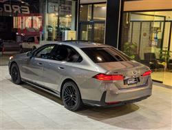 بی ئێم دەبڵیو سیریەس 5